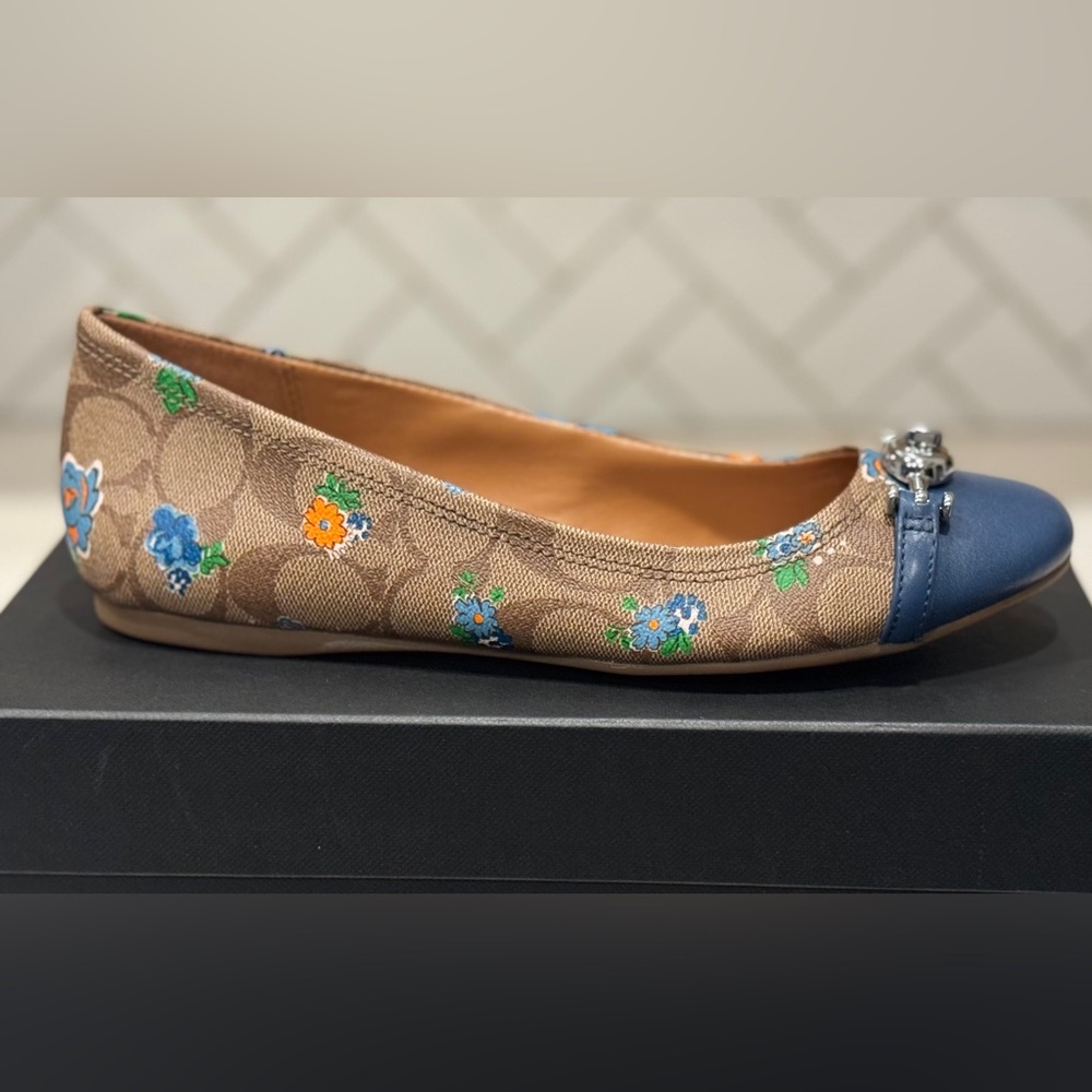 Coach Leila Brown Floral Flats with Blue Toe Women’s‎ 6.5